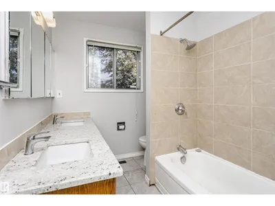 11440 44A AV NW photo 19