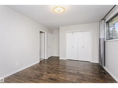 11440 44A AV NW photo 22