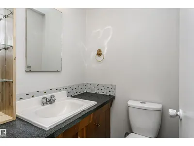 11440 44A AV NW photo 23