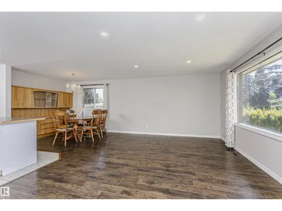 11440 44A AV NW photo 7