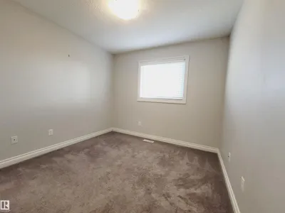 #25 445 BRINTNELL BV NW photo 14