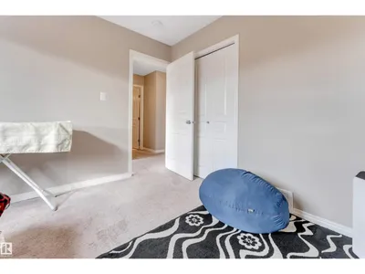 3304 13 AV NW photo 29