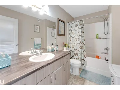 3304 13 AV NW photo 33