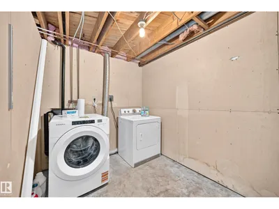 2112 36 ST NW photo 28