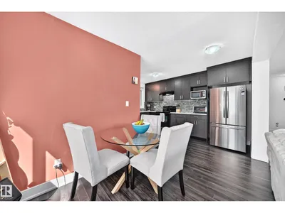 2112 36 ST NW photo 5