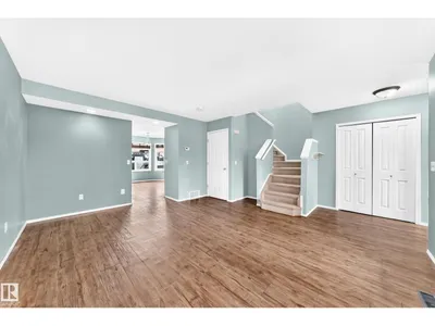 8 SPRUCE VILLAGE WY photo 18