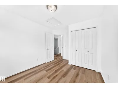 8 SPRUCE VILLAGE WY photo 33