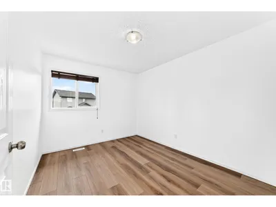 8 SPRUCE VILLAGE WY photo 34