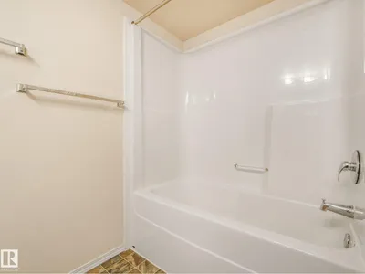 #202 10403 98 AV NW photo 43