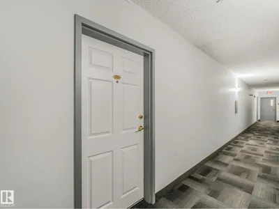 #202 10403 98 AV NW photo 22