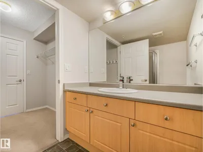 #202 10403 98 AV NW photo 52