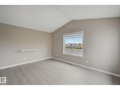 3316 26 ST NW photo 16