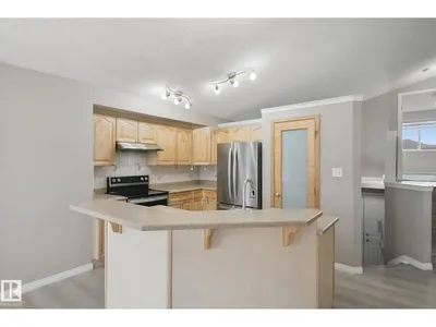 3316 26 ST NW photo 10