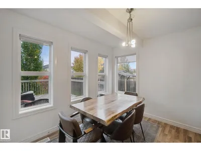 4113 158 AV NW photo 17