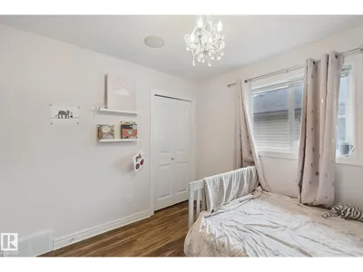 4113 158 AV NW photo 26