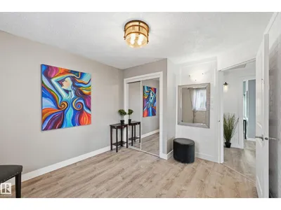 10656 93 ST NW photo 25