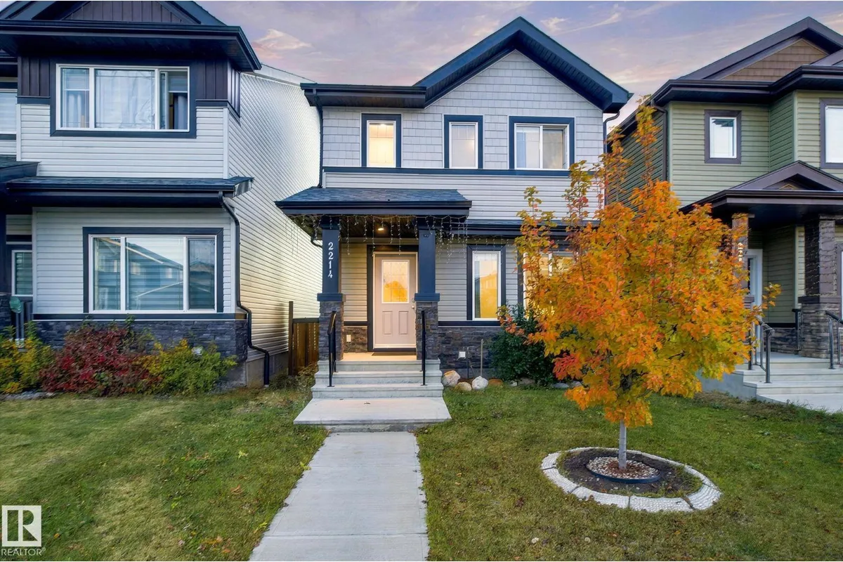2214 54 ST SW SW exterior