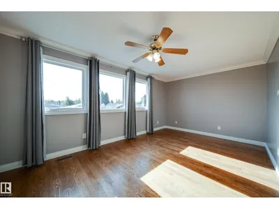11720 158 AV NW photo 37
