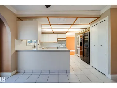 11720 158 AV NW photo 21