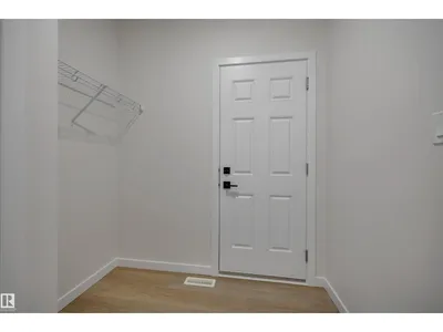 5441 Hawthorn RU SW photo 25