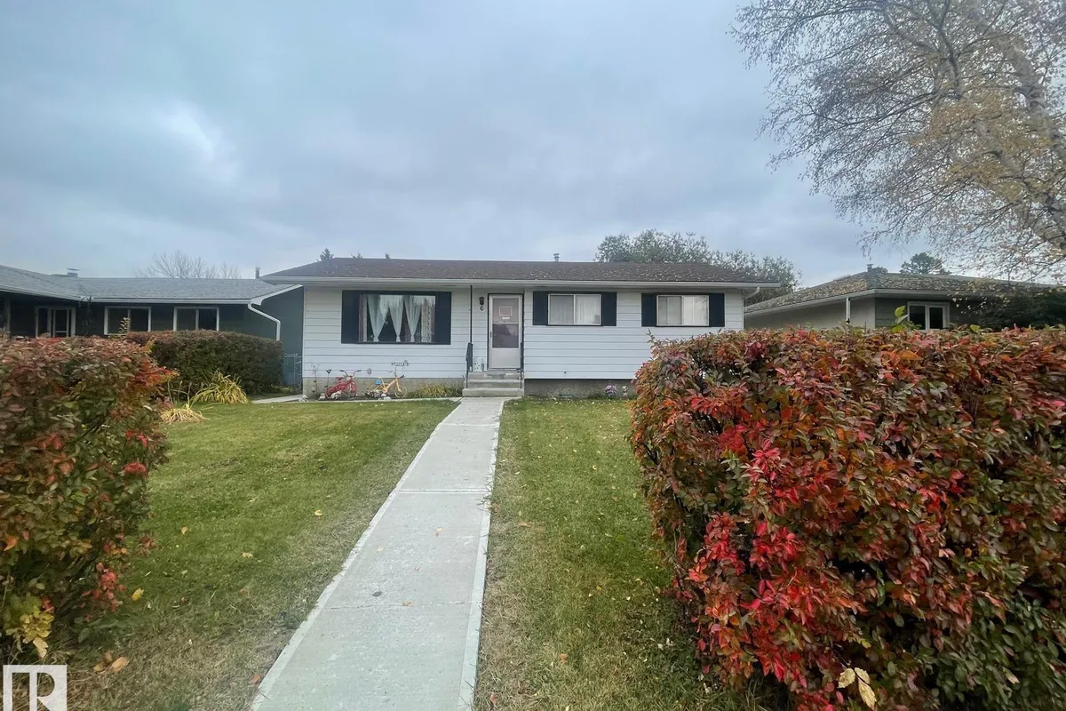 6 Beechmont CR exterior
