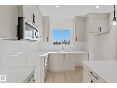4215 63 ST photo 9