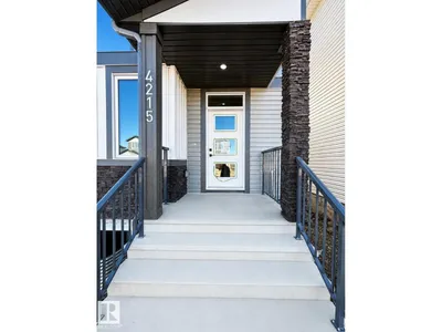 4215 63 ST photo 4