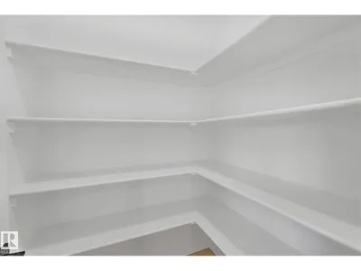 4215 63 ST photo 10