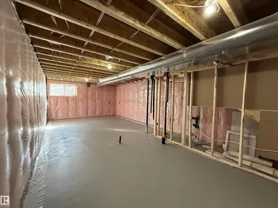 4215 63 ST photo 30