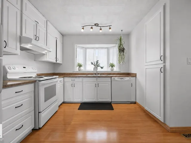 14612 117A ST NW, Edmonton