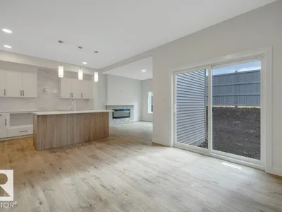 690 Bank DR photo 17
