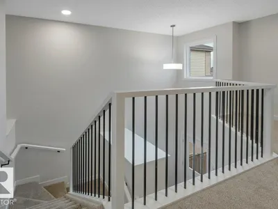 690 Bank DR photo 33