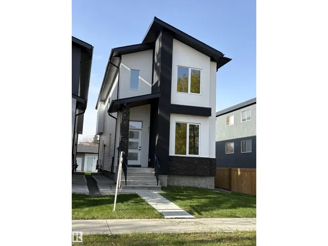 11036 128 ST NW, Edmonton