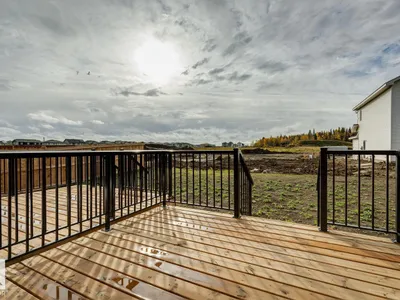 41 CALEDON CR photo 34
