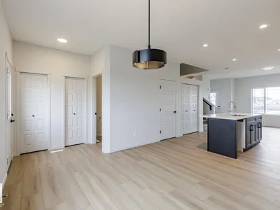 3601 40 AV photo 8