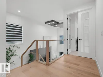 1107 150 AV NW photo 31