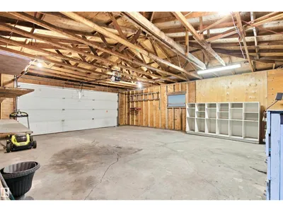 10520 Lauderdale RD NW photo 33