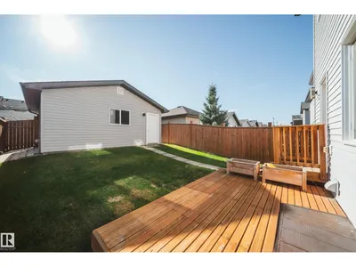 15927 13 AV SW photo 45