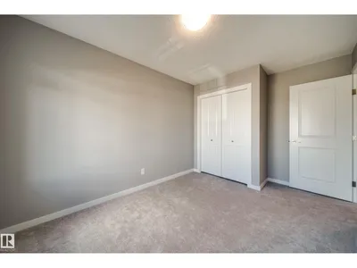 15927 13 AV SW photo 38
