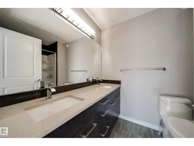 15927 13 AV SW photo 31