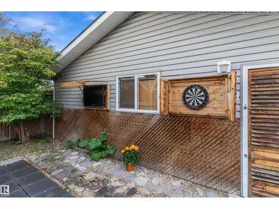 16166 110 A AV NW NW photo 39