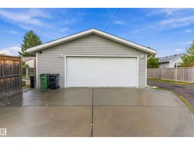 16166 110 A AV NW NW photo 47