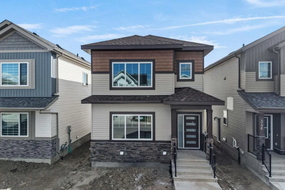 348 ROBERTS WD exterior
