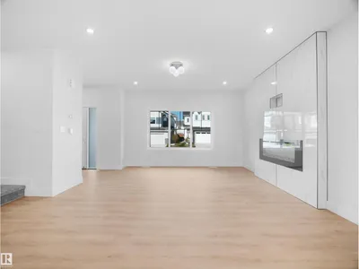 348 ROBERTS WD photo 15