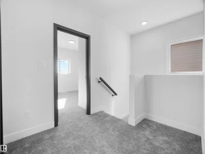 348 ROBERTS WD photo 27