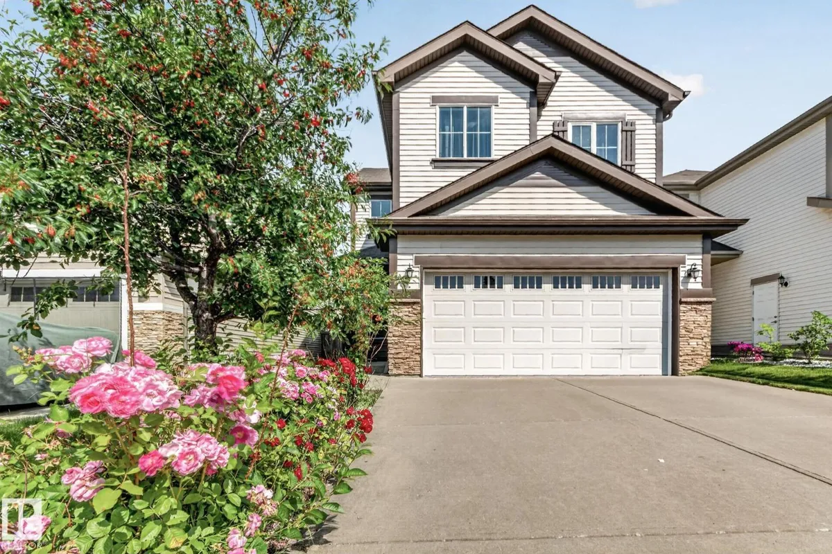 1115 61 ST SW exterior