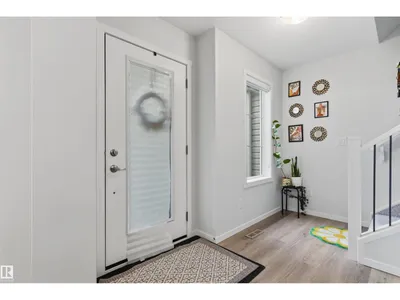 20704 19 AV NW NW photo 6