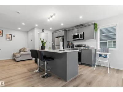 20704 19 AV NW NW photo 9