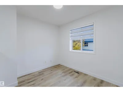 #85 10909 106 ST NW photo 21