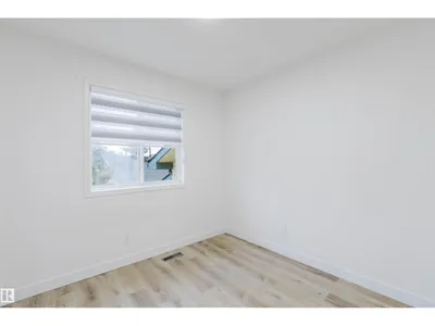 #85 10909 106 ST NW photo 23